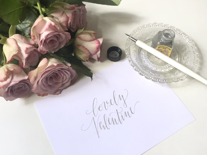 Berlin-Kalligraphie: Spruch zum Valentinstag Lovely Valentine